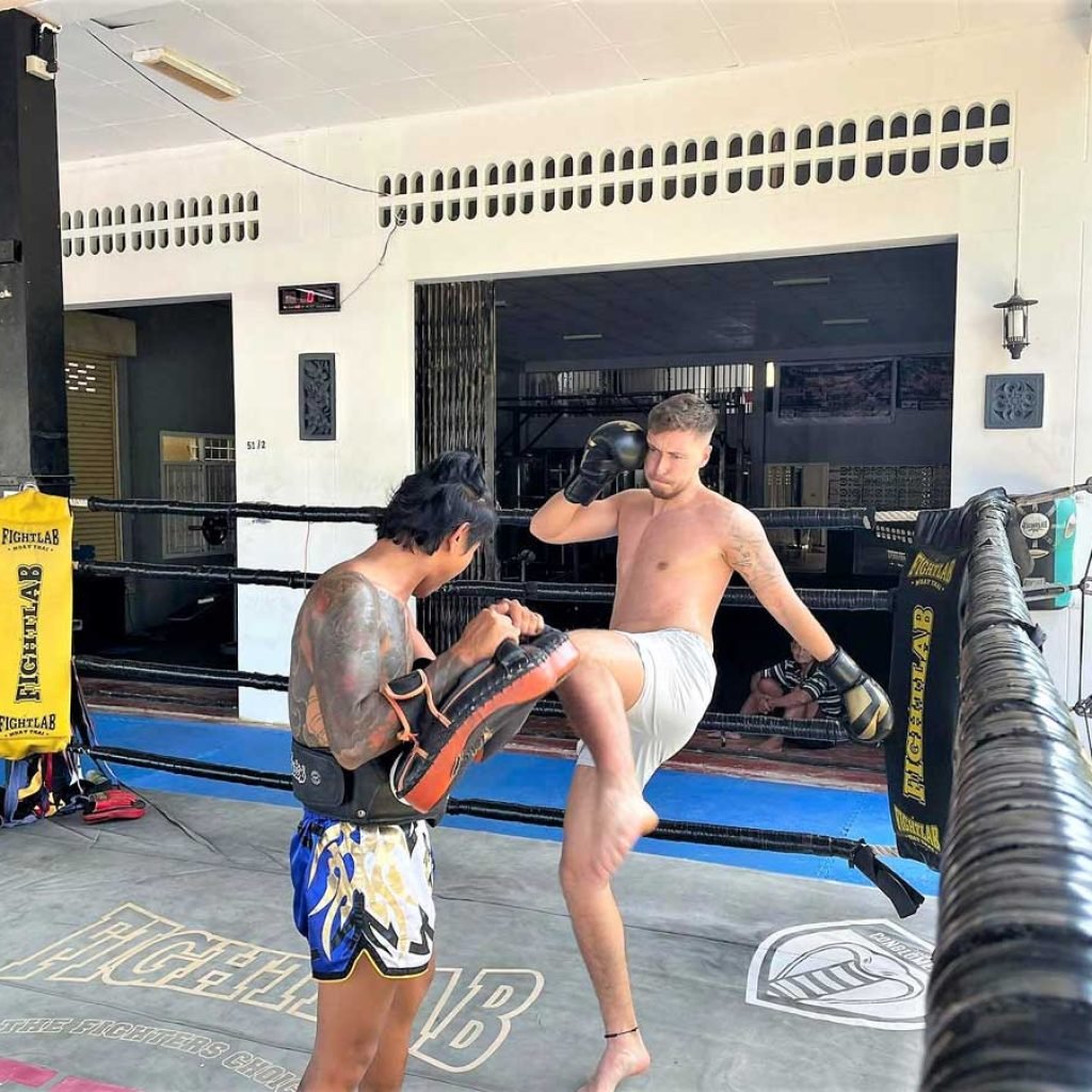 Muay Thai Training