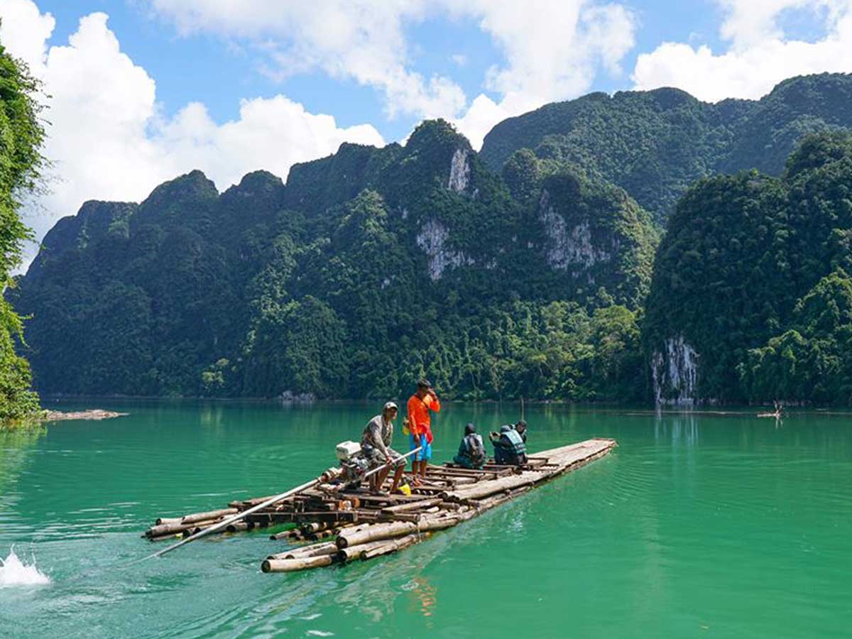 Cheow Lan Lake Overnight with Khao Sok Elephant Care